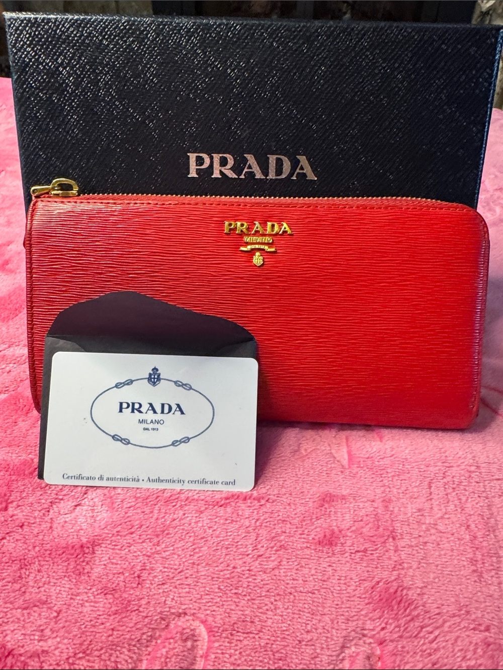 Prada Red Epi Leather Zip Continental Wallet Gold Hardware Box & COA - Picture 8 of 8
